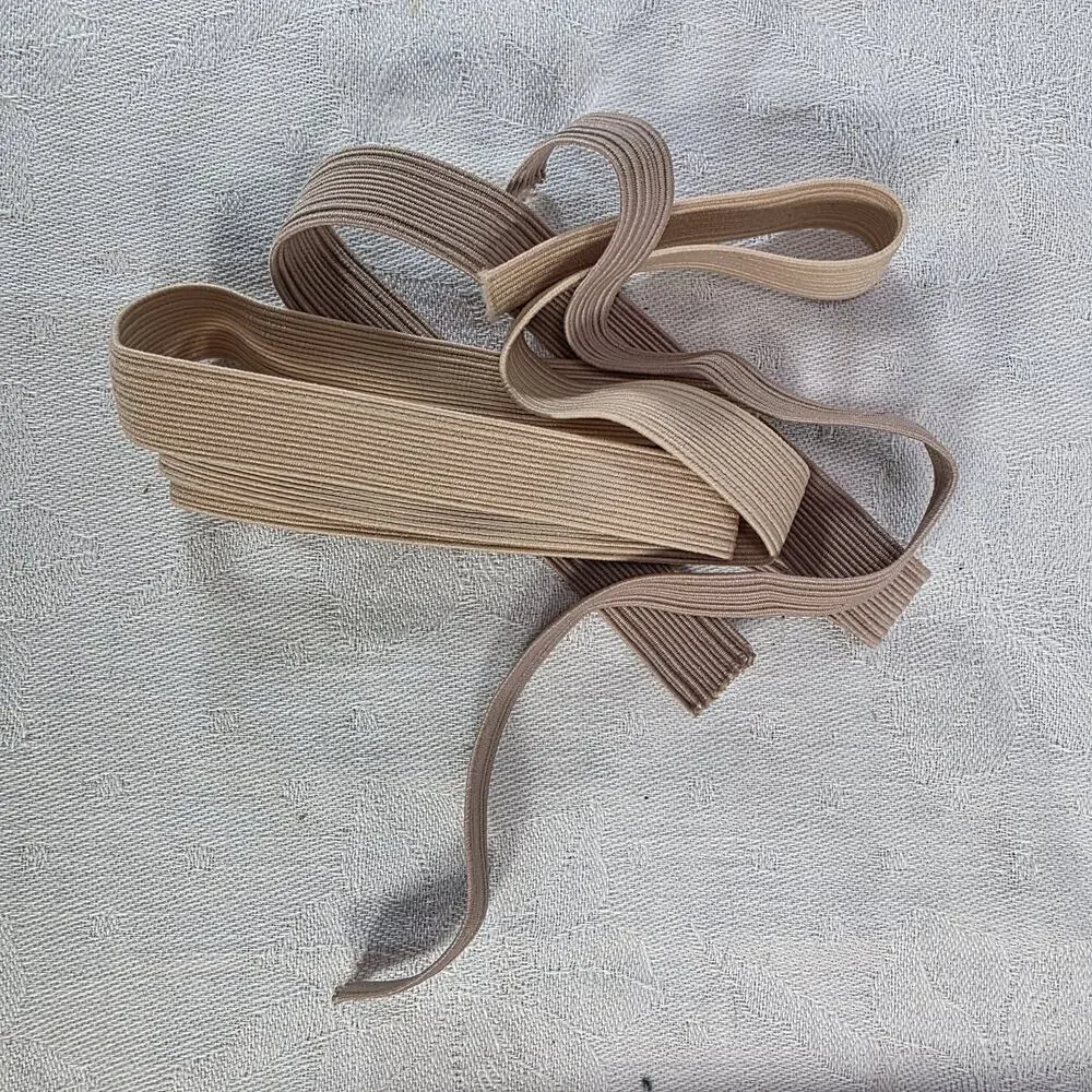 Capezio Pink Nude Leather Split Sole Ballet Shoe Size 6W Model CG2002 New in Box